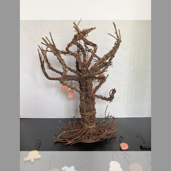 Halloween tree with 15 wooden ornaments -decorations - Picture 5 of 7